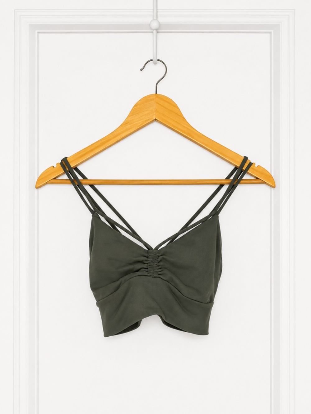 Lululemon Sports Bra – Size 6